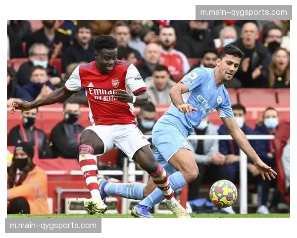 罗德里场均传球89.4次成功率93.1%,曼城中场枢纽作用凸显 罗德里场均传球89.4次成功率93.1%,曼城中场枢纽作用凸显