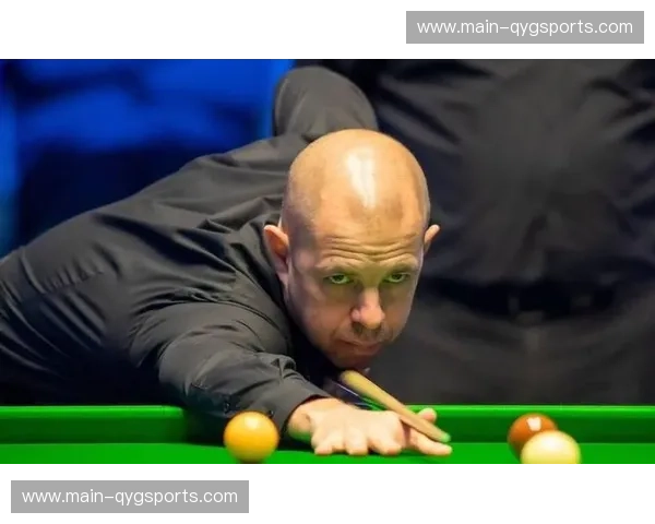 决赛首阶段霍金斯打出7比1悬殊比分，为最终夺冠奠定决定性基础